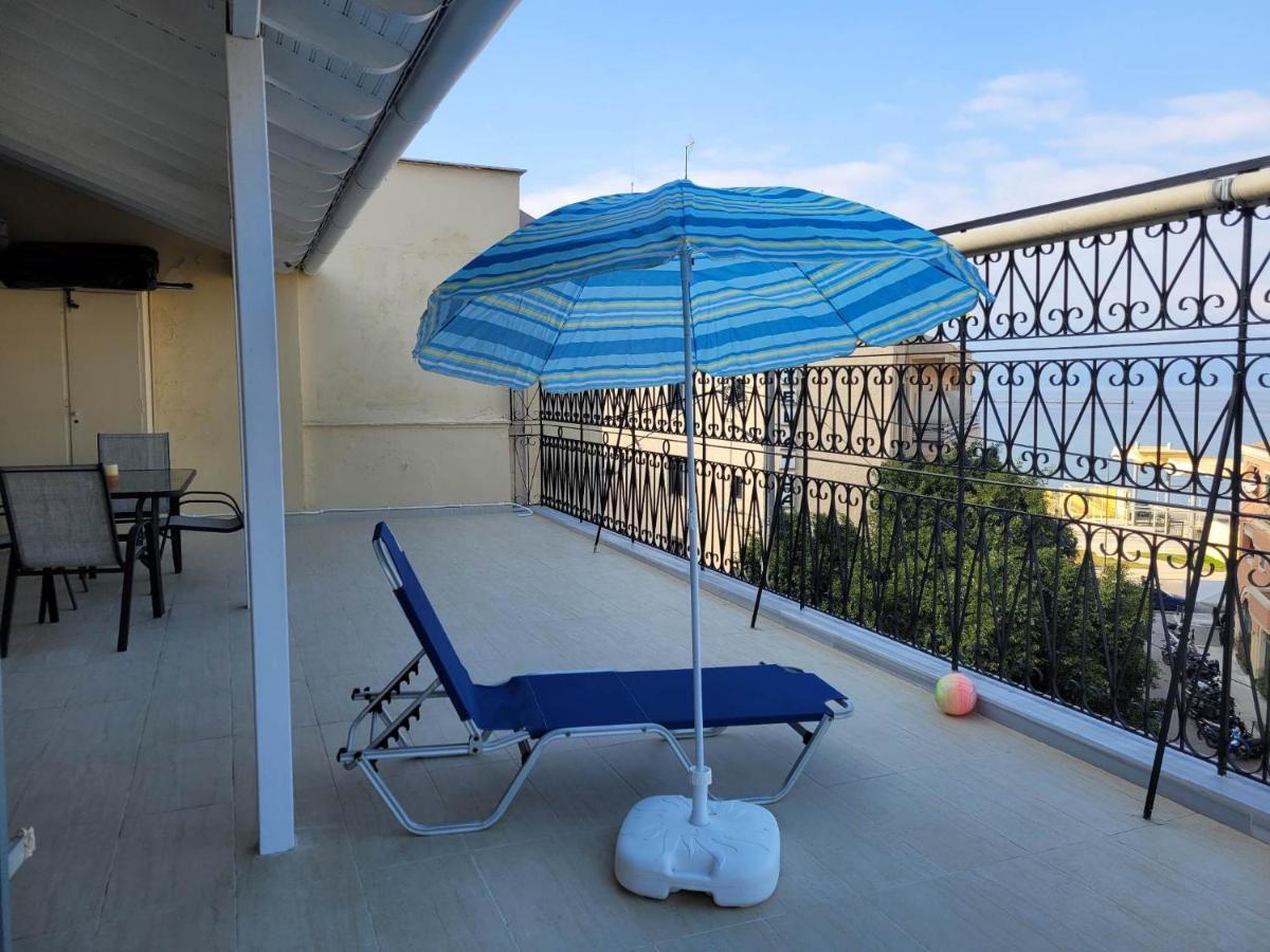 Appartement Kiki'S Penthouse à Corfu  Extérieur photo